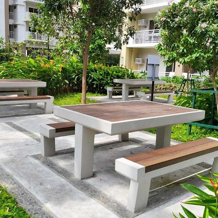 The Atherton- Spacious Modern Condo Unit In Paranaque Near The Airport, Makati, Bgc And Highways Paranaque City Exterior foto