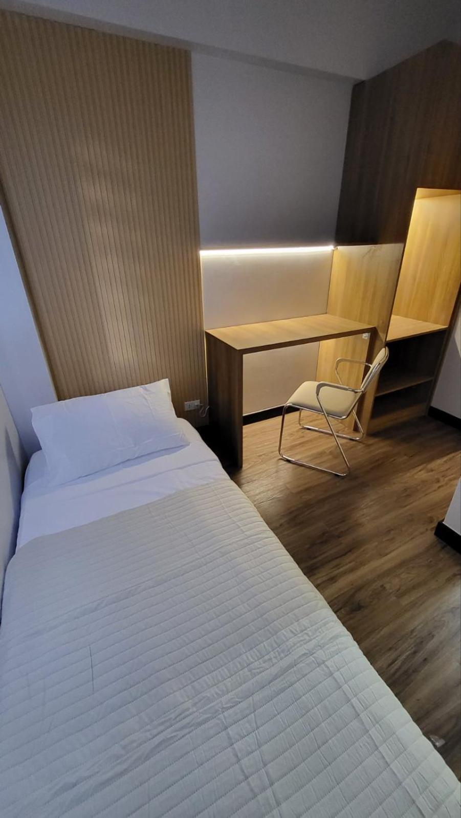 The Atherton- Spacious Modern Condo Unit In Paranaque Near The Airport, Makati, Bgc And Highways Paranaque City Exterior foto